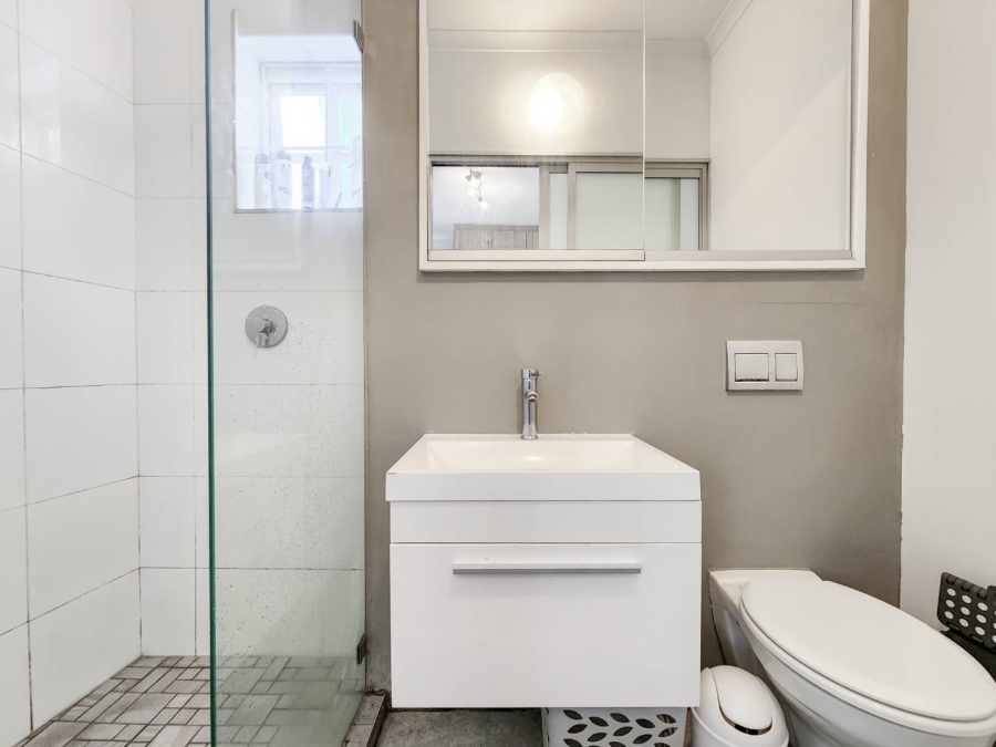2 Bedroom Property for Sale in Cape Town City Centre Western Cape